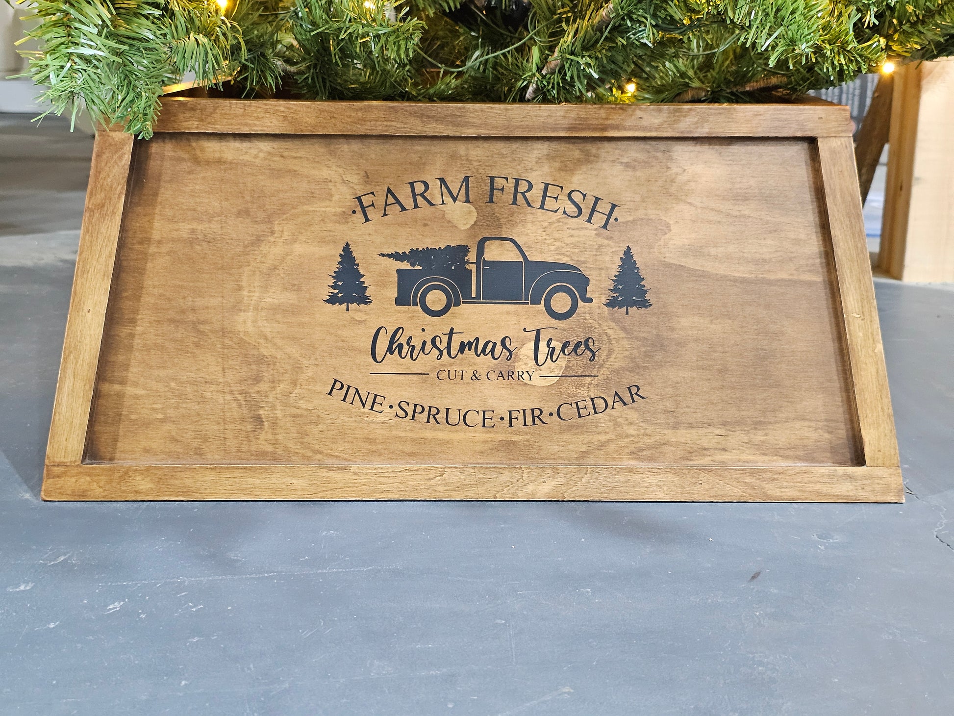 Tree Collar - Tree Farm