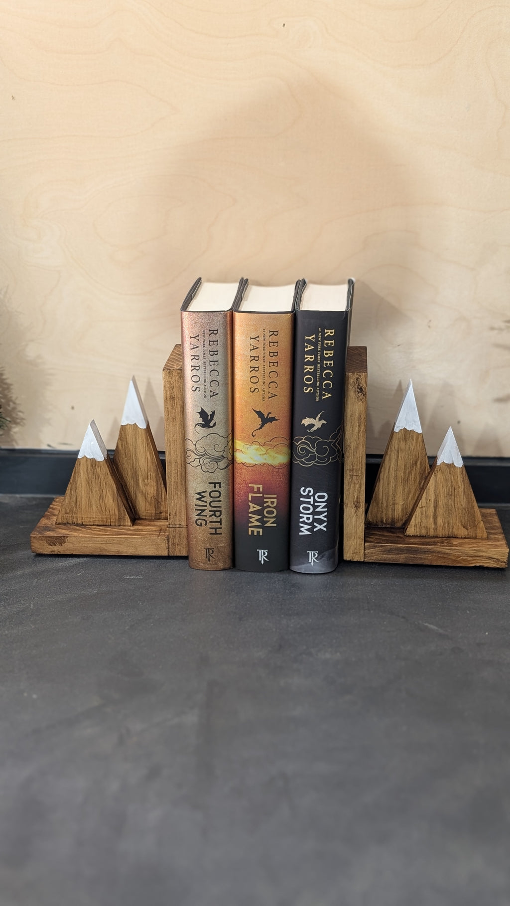 Bookends - Mountains