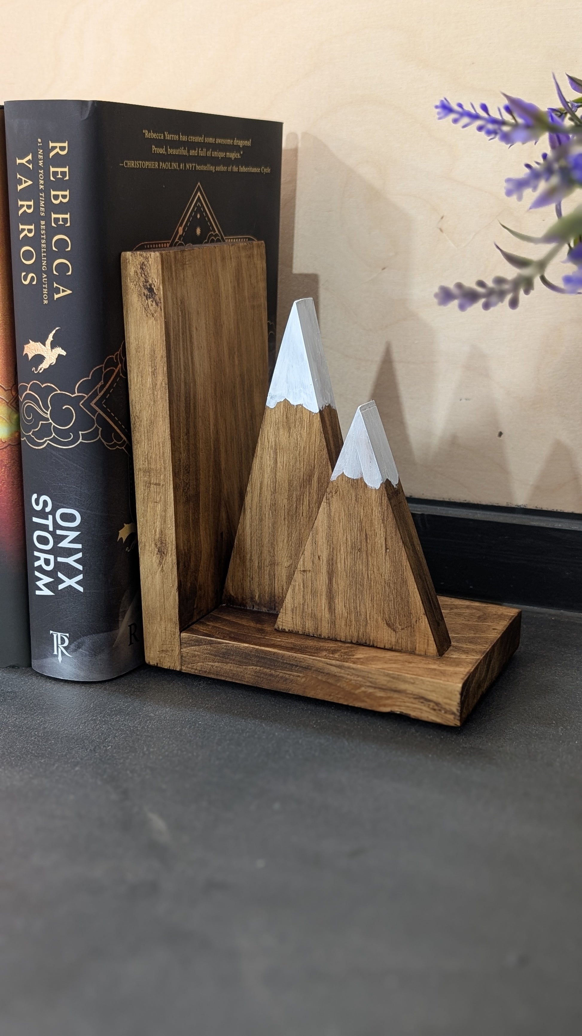 Bookends - Mountains
