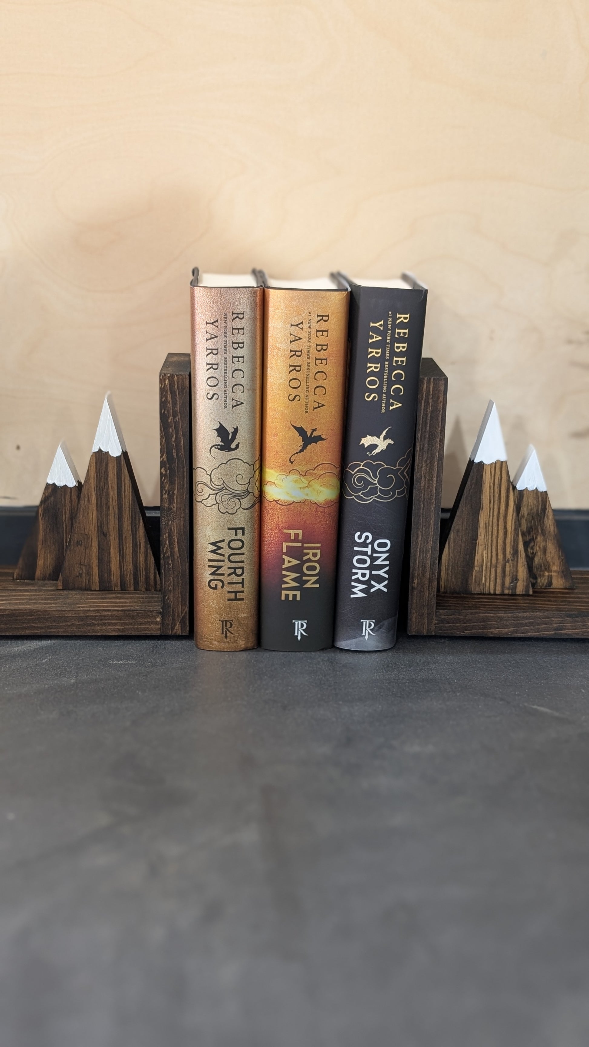 Bookends - Mountains